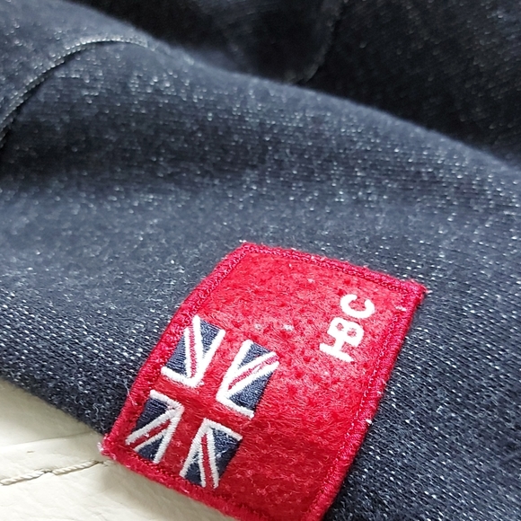 Zip up sweatshirt canada - Picture 2 of 5